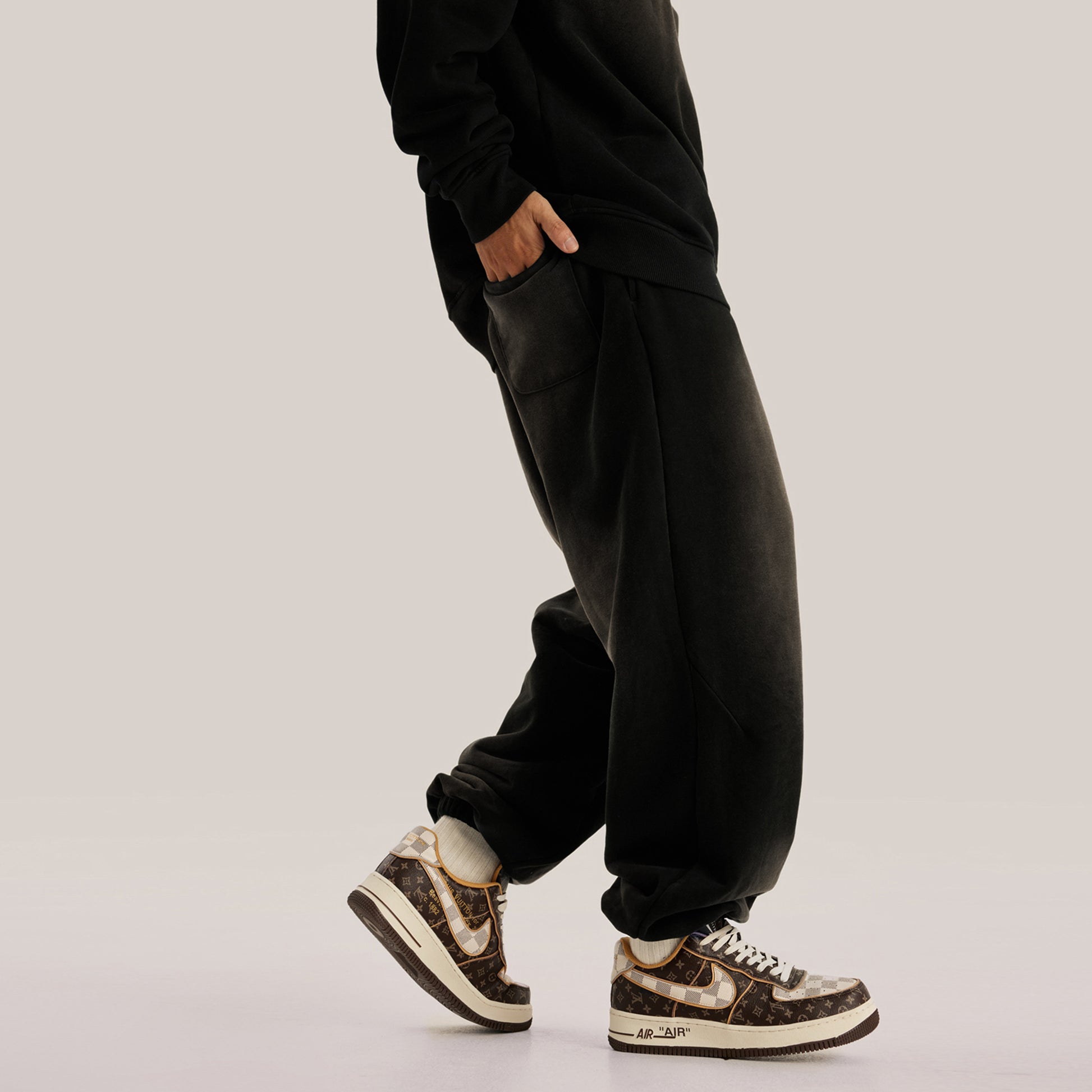 Vintage Black Jogger - DuskClub - Side View