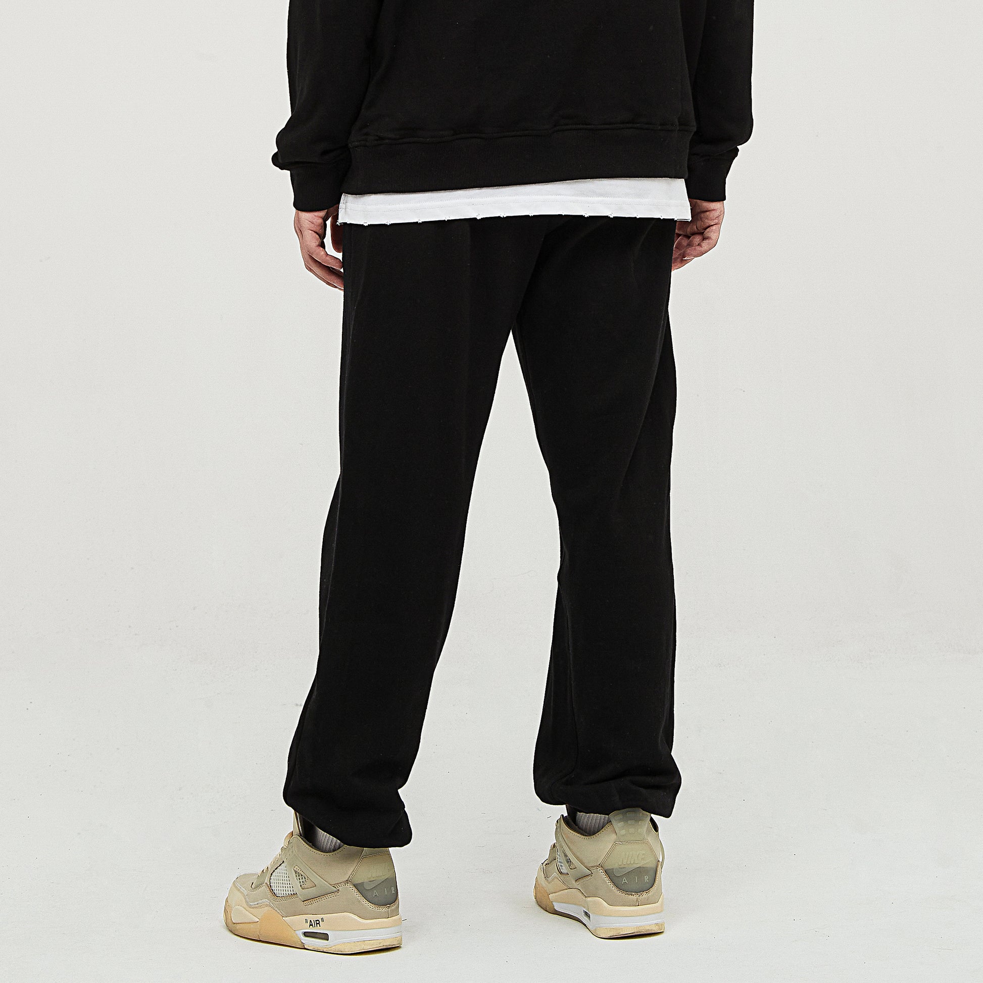 Baggy Black Jogger - DuskClub - Front Side