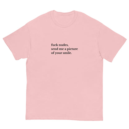 Fuck Nudes T-Shirt rosa, front